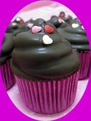 Cupcake com Cobertura de Marshmallow e Chocolate -  Mini